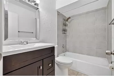 1884 Southpointe Drive, Sarasota, FL 34231 - Photo 67