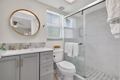 161 Vista Hermosa Circle #26-A, Sarasota, FL 34242 - Photo 23