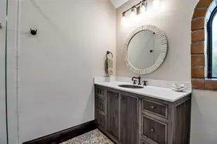 121 N Casey Key Rd, Osprey, FL 34229 - Photo 37