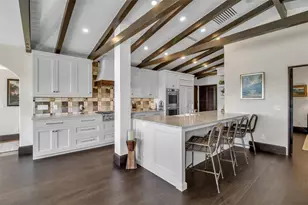 121 N Casey Key Rd, Osprey, FL 34229 - Photo 13