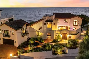 121 N Casey Key Rd, Osprey, FL 34229 - Photo 1