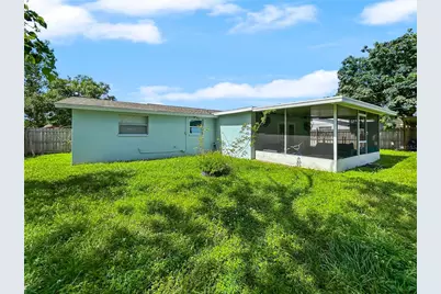 8432 Lantana Drive, Seminole, FL 33777 - Photo 17