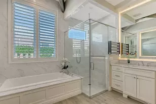 1959 Hibiscus St, Sarasota, FL 34239 - Photo 23