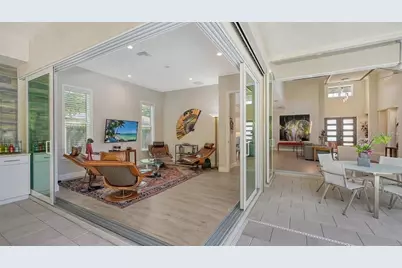 1959 Hibiscus Street, Sarasota, FL 34239 - Photo 13