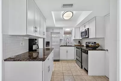 1884 Southpointe Drive, Sarasota, FL 34231 - Photo 55