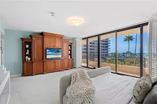 545 Sanctuary Dr, Longboat Key, FL 34228 - Photo 25