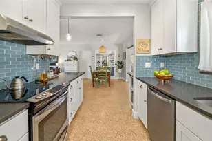 2609 Hibiscus St, Sarasota, FL 34239 - Photo 19