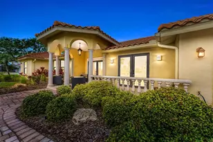 312 Yacht Harbor Dr, Osprey, FL 34229 - Photo 3