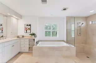 312 Yacht Harbor Dr, Osprey, FL 34229 - Photo 17
