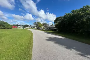 1528 Upshaw Terrace, Port Charlotte, FL 33952 - Photo 5