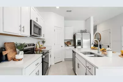 10765 Eclipse Street, Sarasota, FL 34241 - Photo 9