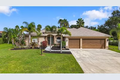 111 141st Court NE, Bradenton, FL 34212 - Photo 1