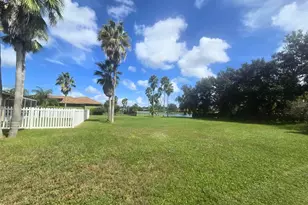 111 141st Ct NE, Bradenton, FL 34212 - Photo 29