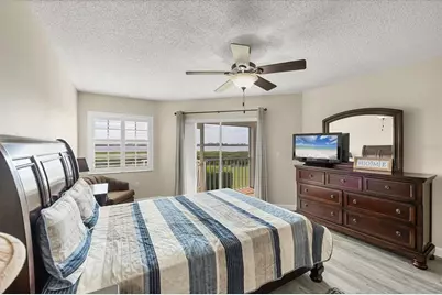 1153 Edgewater Circle, Bradenton, FL 34209 - Photo 15