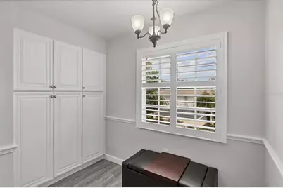 1153 Edgewater Circle, Bradenton, FL 34209 - Photo 11