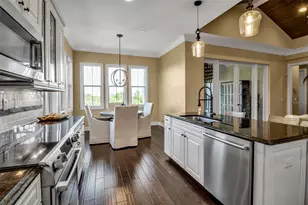 321 Sapphire Lake Dr, Bradenton, FL 34209 - Photo 47