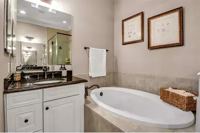 321 Sapphire Lake Drive #202, Bradenton, FL 34209 - Photo 67