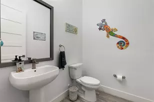 2006 5th St E, Palmetto, FL 34221 - Photo 37