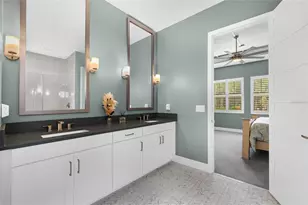 2006 5th St E, Palmetto, FL 34221 - Photo 21