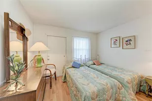 611 Gulf Dr N, Bradenton Beach, FL 34217 - Photo 29