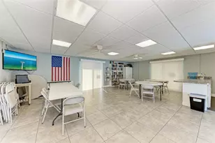 611 Gulf Dr N, Bradenton Beach, FL 34217 - Photo 31