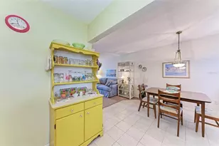 611 Gulf Dr N, Bradenton Beach, FL 34217 - Photo 15