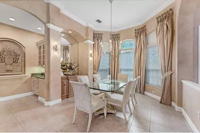 8125 Collingwood Court, University Park, FL 34201 - Photo 9