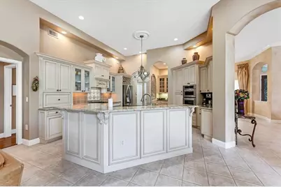 8125 Collingwood Court, University Park, FL 34201 - Photo 11