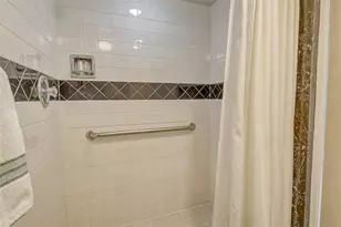 450 Gulf of Mexico Dr, Longboat Key, FL 34228 - Photo 17