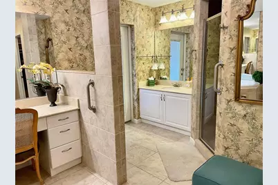 6101 34th Street W #25E, Bradenton, FL 34210 - Photo 17