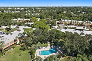 182 Pineneedle Dr, Bradenton, FL 34210 - Photo 25