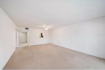 182 Pineneedle Drive, Bradenton, FL 34210 - Photo 9