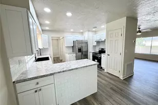 6707 Carovel Ave, North Port, FL 34287 - Photo 9