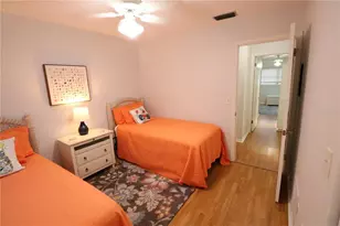 5981 Hibiscus Dr, Bradenton, FL 34207 - Photo 9