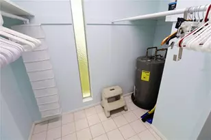 5981 Hibiscus Dr, Bradenton, FL 34207 - Photo 17