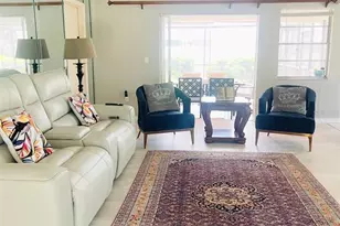 2200 E Village Ct, Venice, FL 34293 - Photo 7