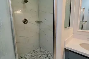 2200 E Village Ct, Venice, FL 34293 - Photo 19