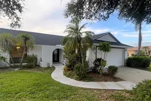 2200 E Village Ct, Venice, FL 34293 - Photo 1