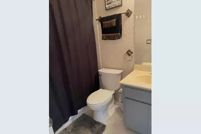 2200 E Village Court, Venice, FL 34293 - Photo 23