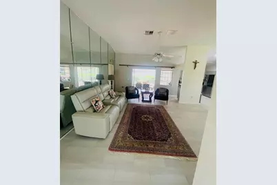 2200 E Village Court, Venice, FL 34293 - Photo 5