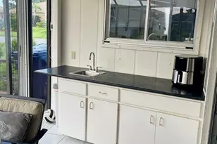 2200 E Village Ct, Venice, FL 34293 - Photo 27