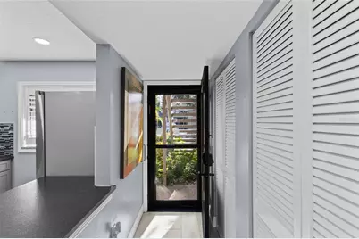 1627 Boathouse Circle #127, Sarasota, FL 34231 - Photo 3