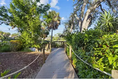 1627 Boathouse Circle #127, Sarasota, FL 34231 - Photo 25