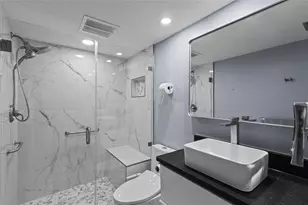 1627 Boathouse Cir, Sarasota, FL 34231 - Photo 21