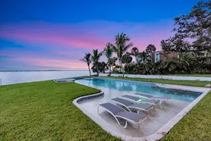 4035 Bay Shore Rd, Sarasota, FL 34234 - Photo 11