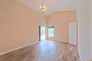 359 Lancaster Dr, Davenport, FL 33897 - Photo 17