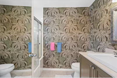 2254 Harbour Court Drive, Longboat Key, FL 34228 - Photo 17