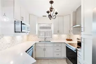 9612 Santa Maria Ct, Bradenton, FL 34210 - Photo 3