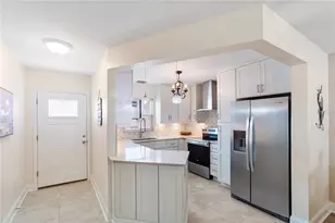 9612 Santa Maria Ct, Bradenton, FL 34210 - Photo 3