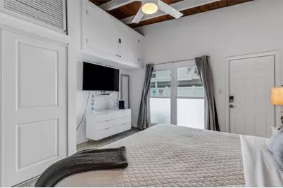 1129 Seaside Drive #7, Sarasota, FL 34242 - Photo 21